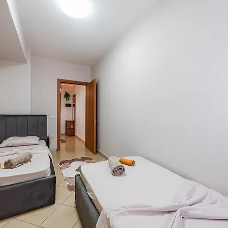 Апартаменты Beachfront Дуррес