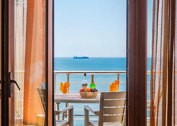 Beachfront * Durrës